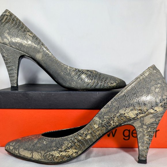Sz 8 Vintage Italian Leather Closed Toe Heel Pump In Original Box, Andrew Geller - Picture 1 of 11